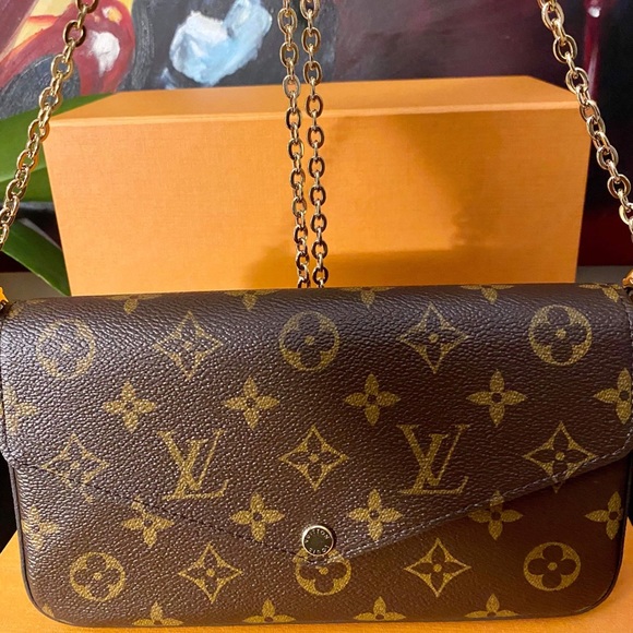 Brand New Authentic Felicie Pochette in Monogram